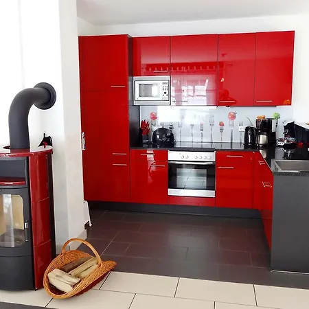 Haus By Rujana Apartman *
